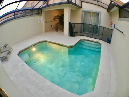 Four Bedrooms Home with Pool 4819