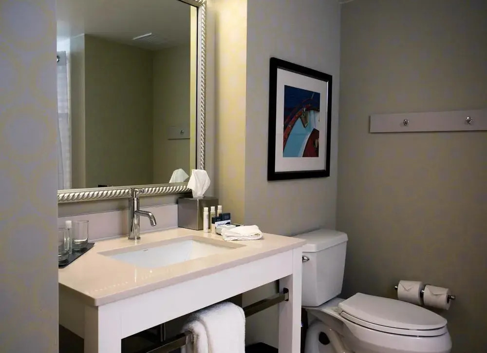 DoubleTree by Hilton Biloxi