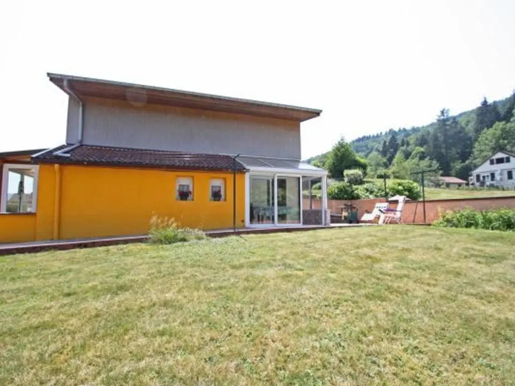Gîte familial aux Vosges avec jeux pour enfants, à proximité de la nature et activités sportives - FR-1-589-111