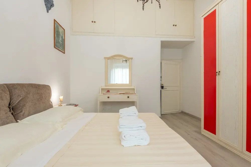 Santo Spirito 2 Bedrooms