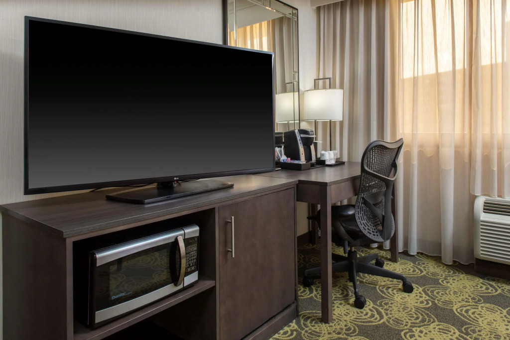 Hilton Garden Inn Reagan National Airport