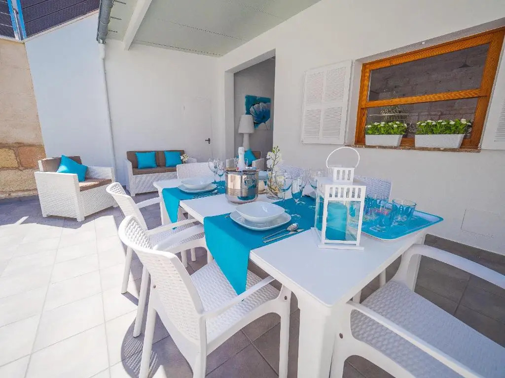 Apartamento Piscina Muro