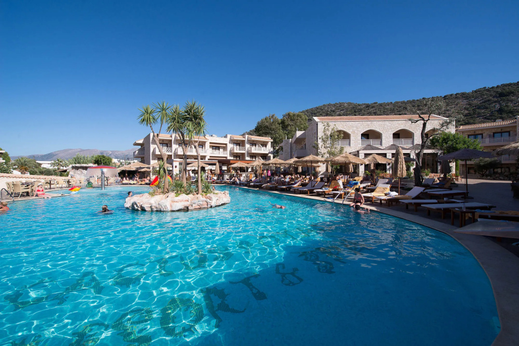Cactus Royal Spa & Resort Adults Only