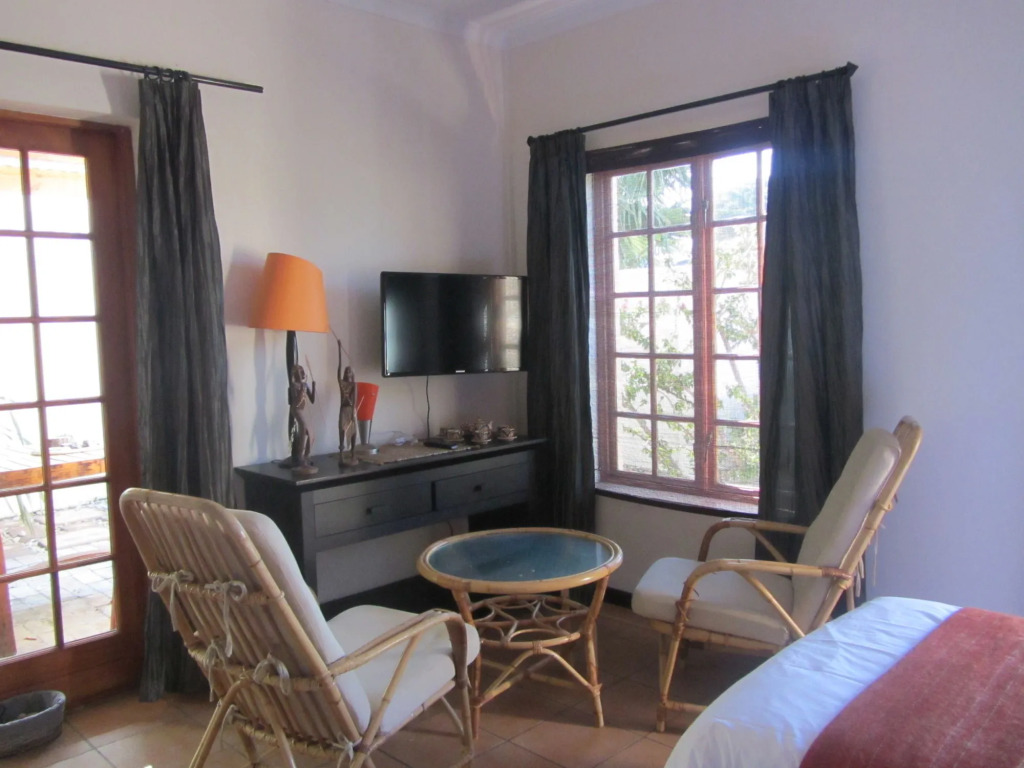 Khashamongo B & B