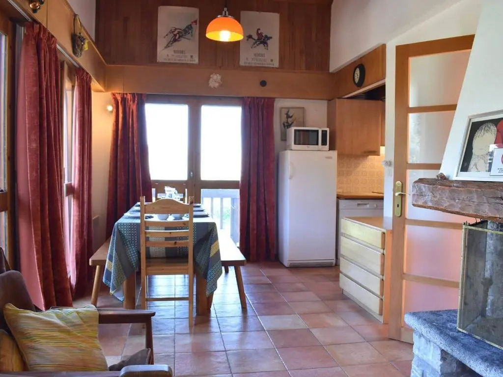 Chalet spacieux à Méribel - Animaux acceptés, parking inclus - FR-1-180-188