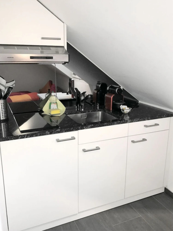 HITrental Station Apartments