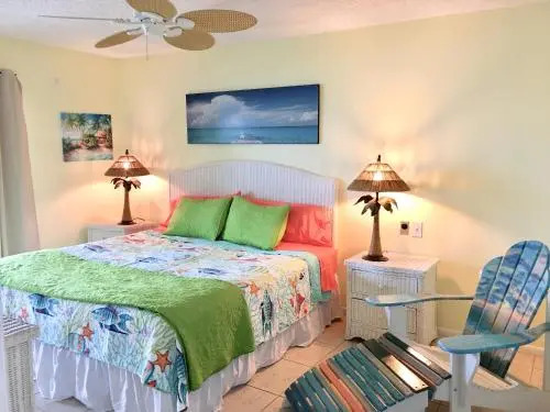 Joyce's Beachfront Suite 3