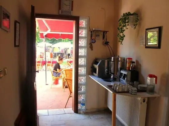 Begos Hotel
