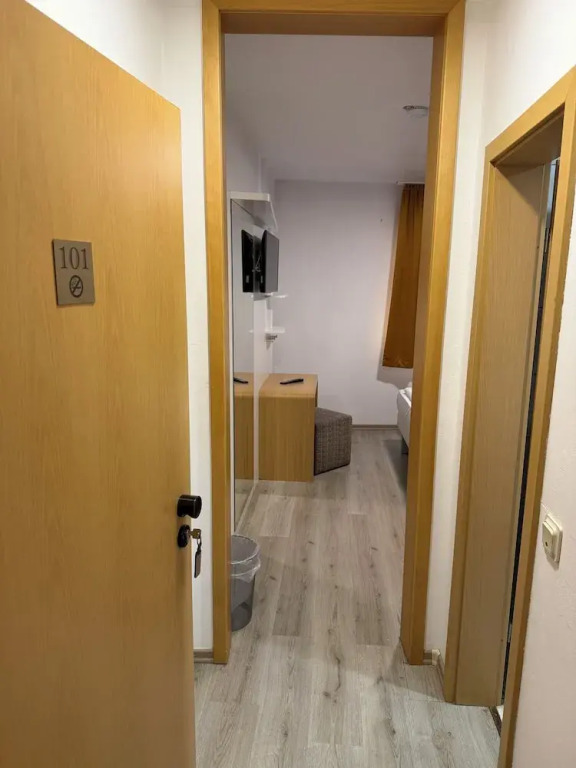 Eurocity Hotel