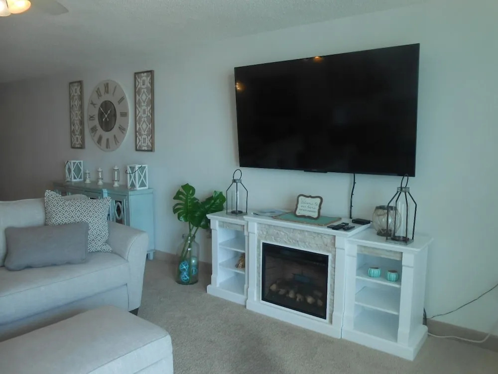 0306 Waters Edge Resort 1 Bedroom Condo