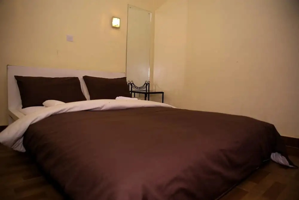 KAYS LODGE