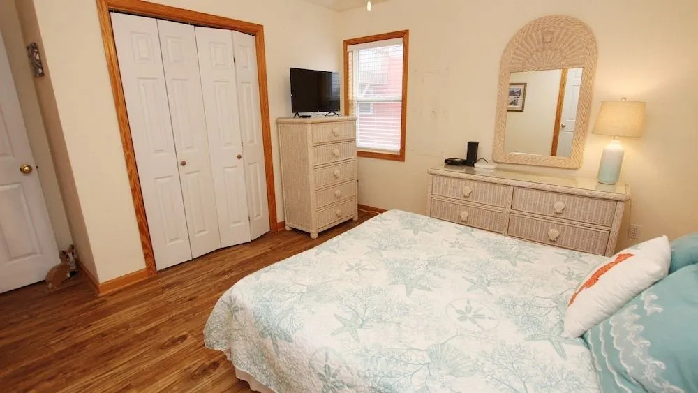 Whispering Palm - 4 Br Home