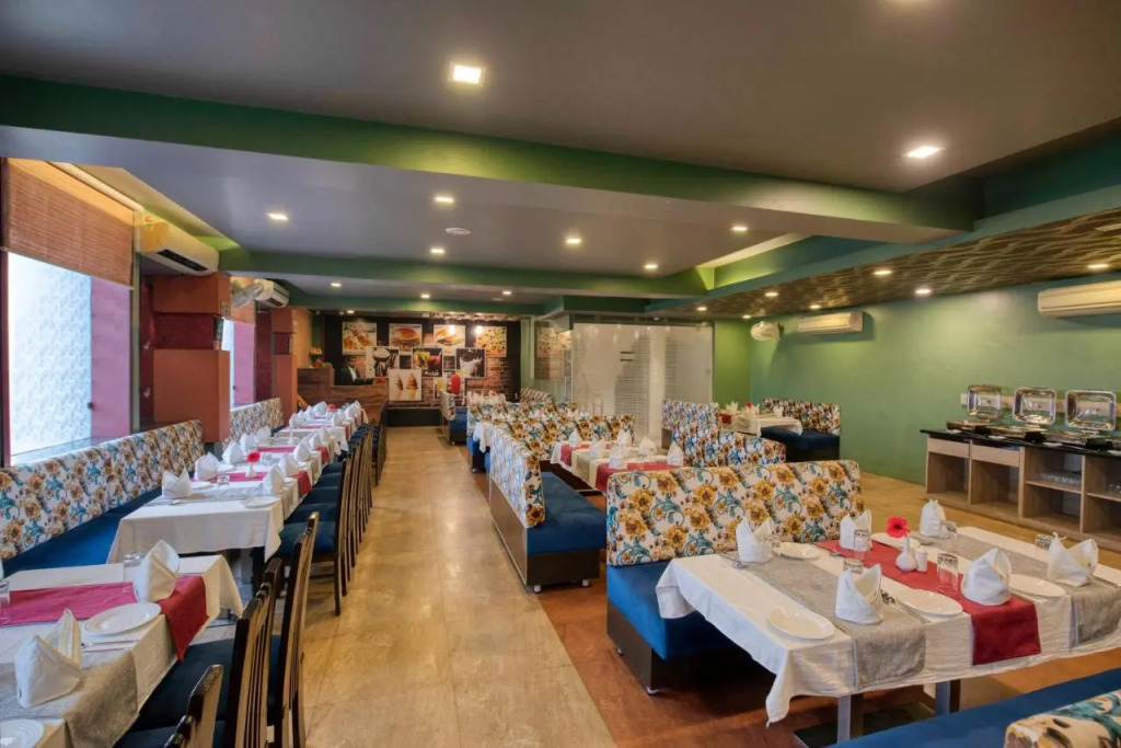 OM Clarks Inn Raebareli