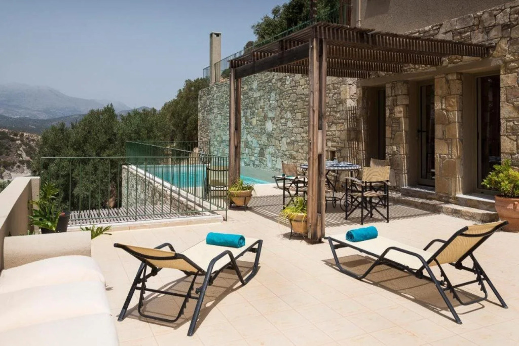 Istron Bay Villas