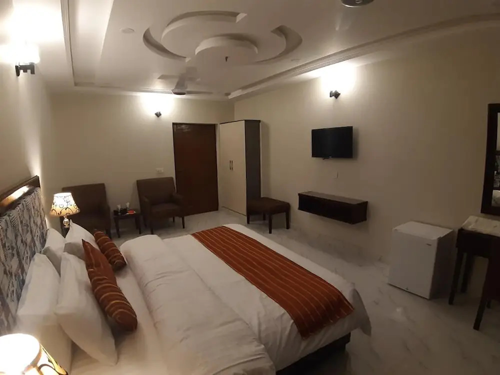 Hotel Executive Lodge