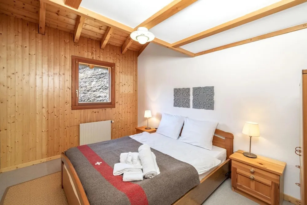 Chalet Theo Family Retreat Contemporary Design