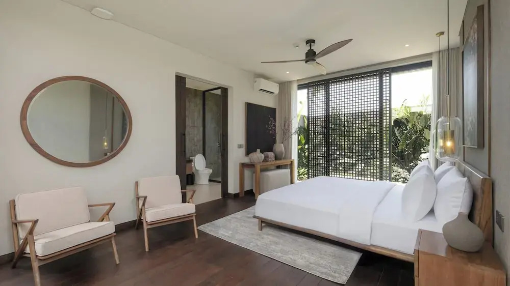 Five Palms Villa 4 by Villa Finder