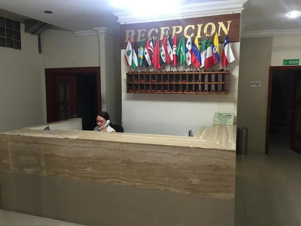 Hotel Dos Mundos