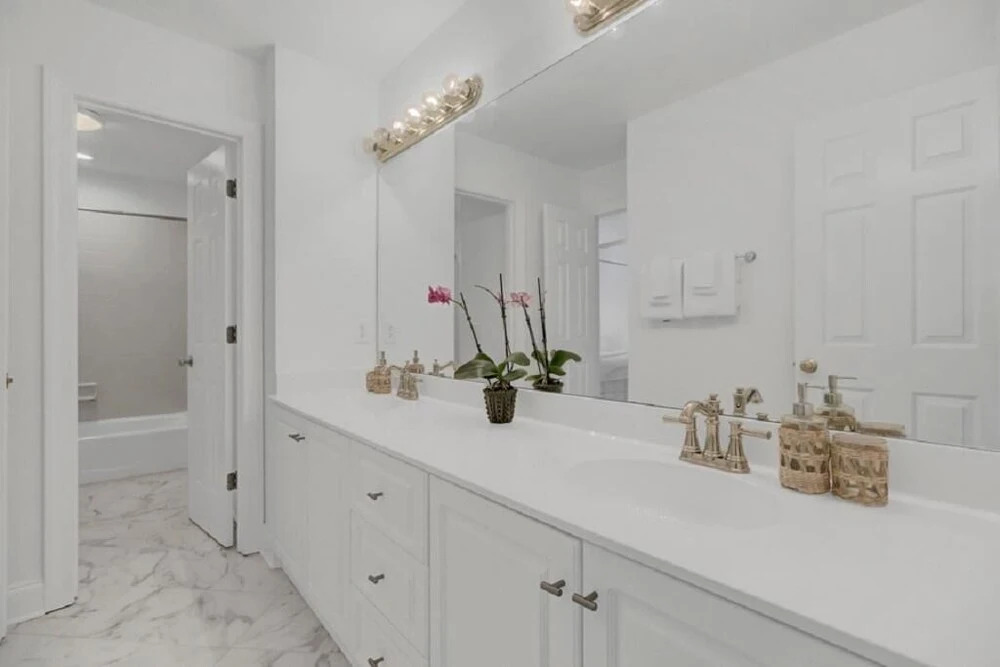 Fairway Oaks 33 by Wild Dunes, With Amenities