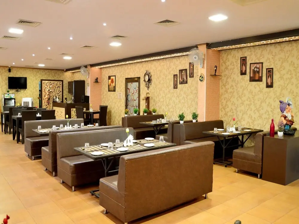 OYO 6012 Hotel Rockwell