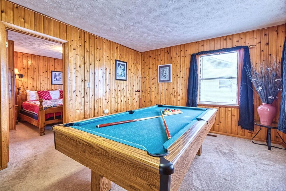 Leconte View 2 by Jackson Mountain Rentals
