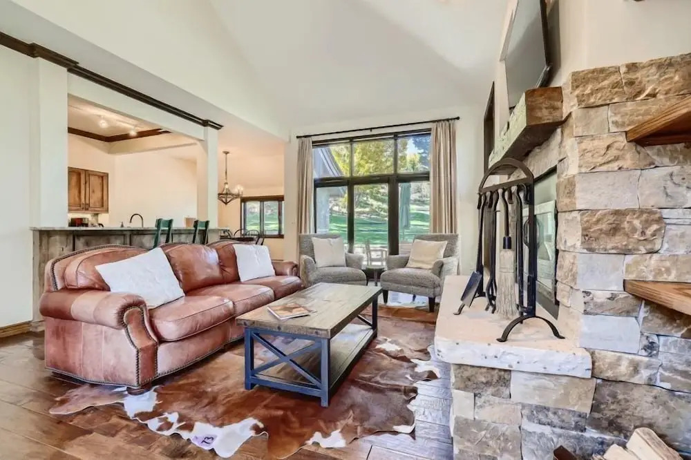 1-10 N. Fairway Drive