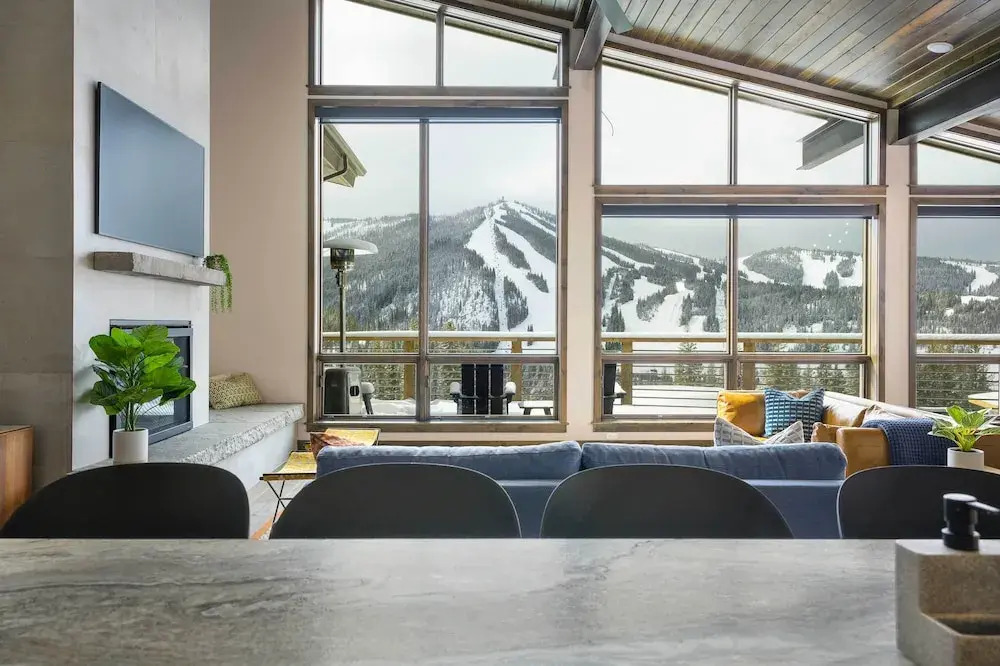 Mountain Home w/ Hot Tub, Near WP Resort!