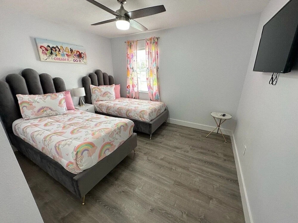 Modern, Fully Updated Southern Dunes Home - Golf Course Views