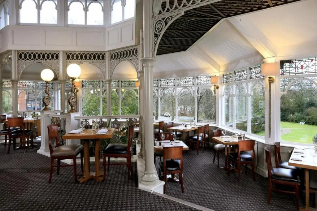 Macdonald Kilhey Court Hotel