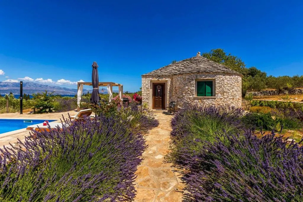 Beautiful villa Big Hobbit 1&2