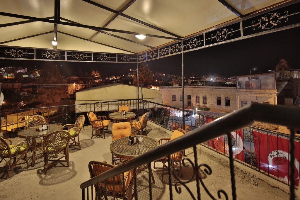 View Cave Hotel