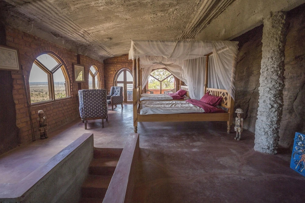 Boundary Hill Lodge