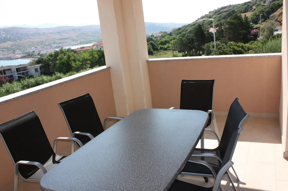Apartments Jesen Augustin