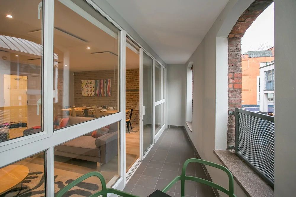 Temple Bar Crown Square Apartments