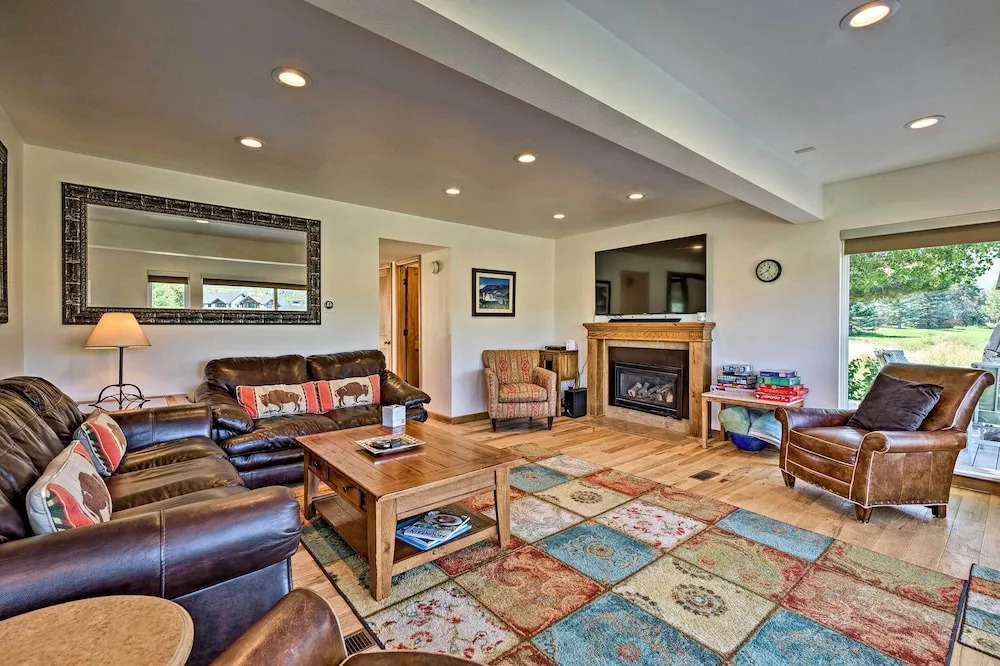 2 Mi to Slopes: Park City Ski Getaway w/ Hot Tub!