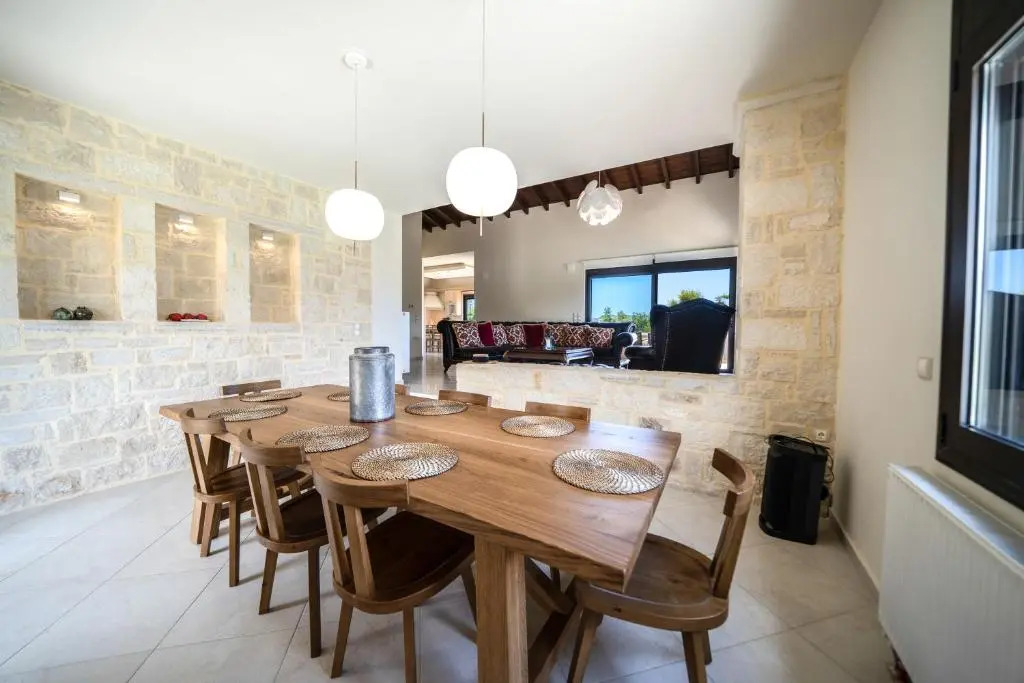 Villa Florentina at Chania Suburbs With Private Pool and BBQ