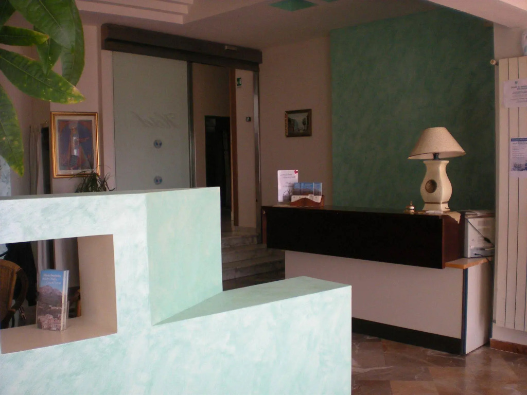Hotel Pineta Ristorante Castello