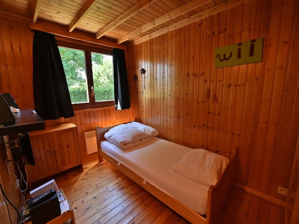 Chalet in Durbuy With Jacuzzi & Garden