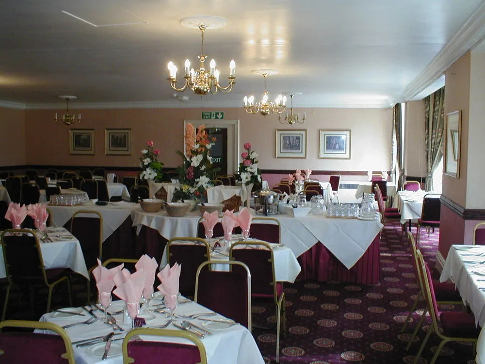 Glen Usk Hotel