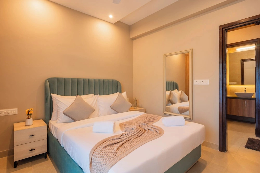 Alaya Stays 3BHK Veera Marina Penthouse