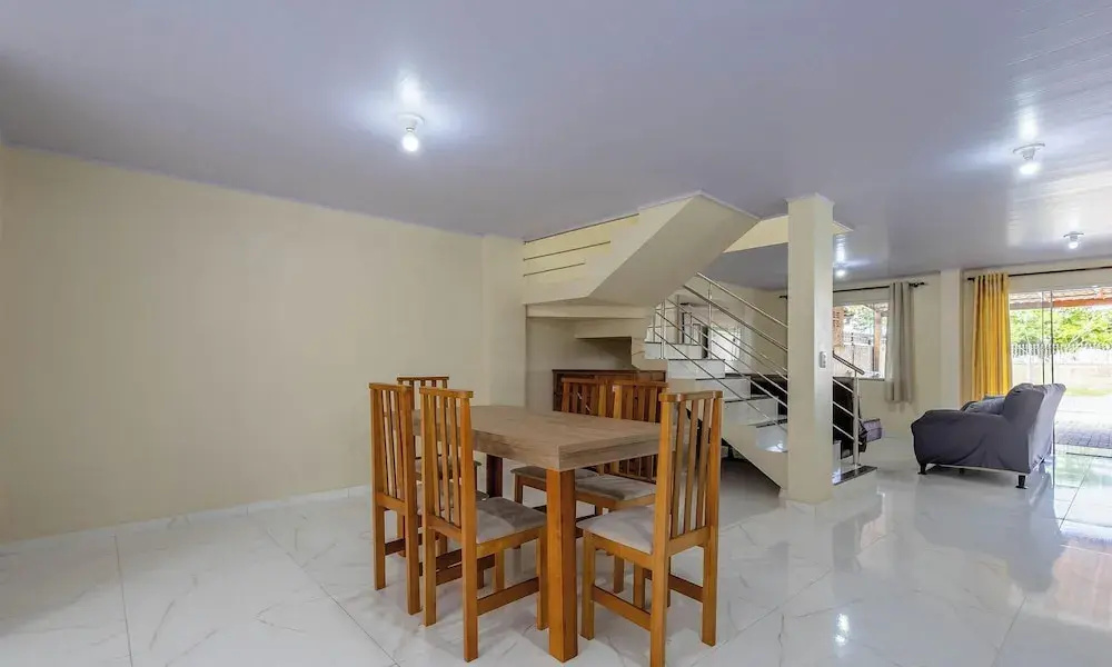Casa 2Q c\/ churrasq. próx da praia JCA0001