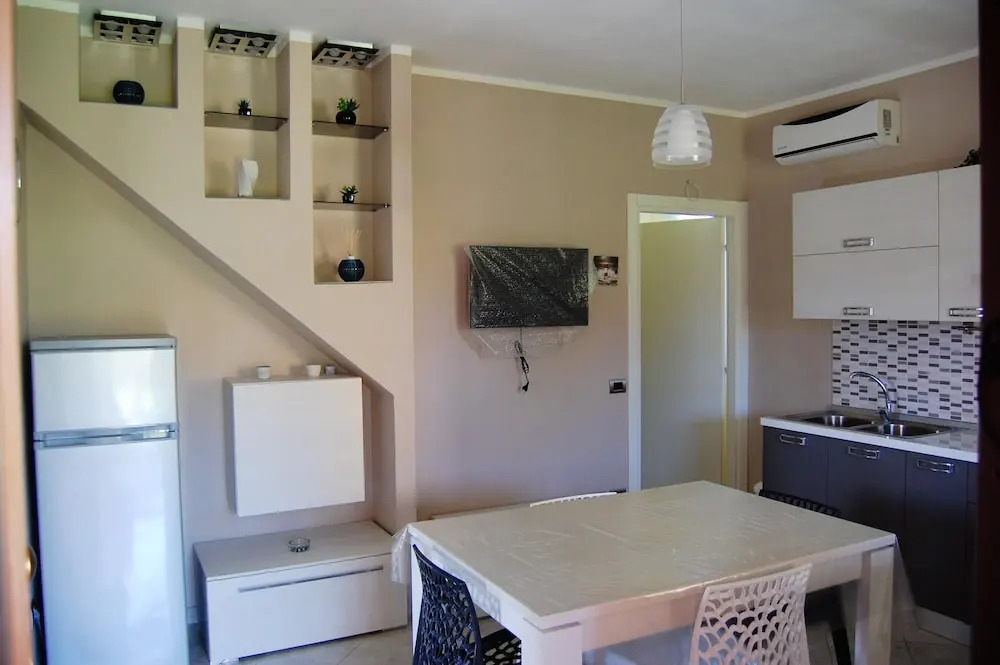 House With 3 Bedrooms in Gorgo Lungo Lascari, With Enclosed Garden and