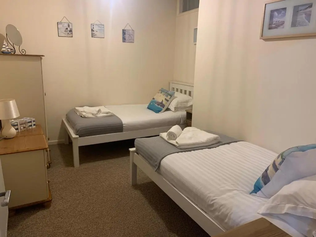 Seawards 2 Bedroomed Seafront Filey