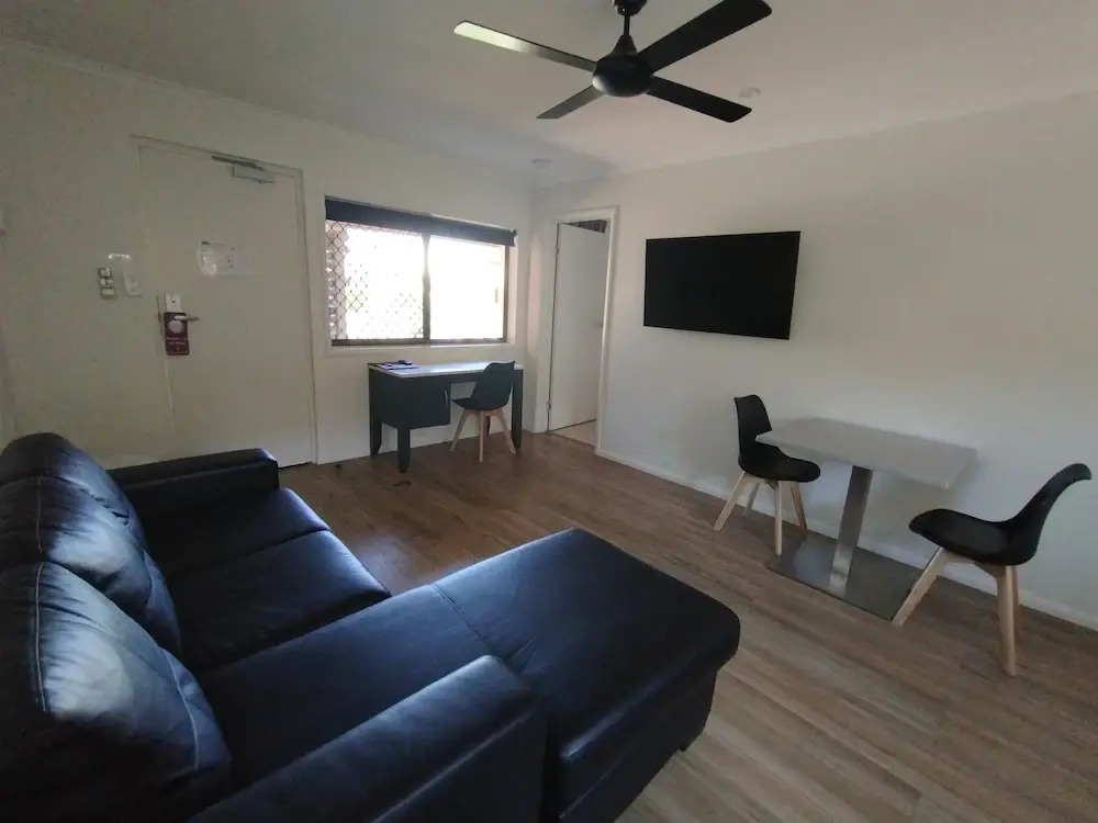 Cascade Motel In Townsville