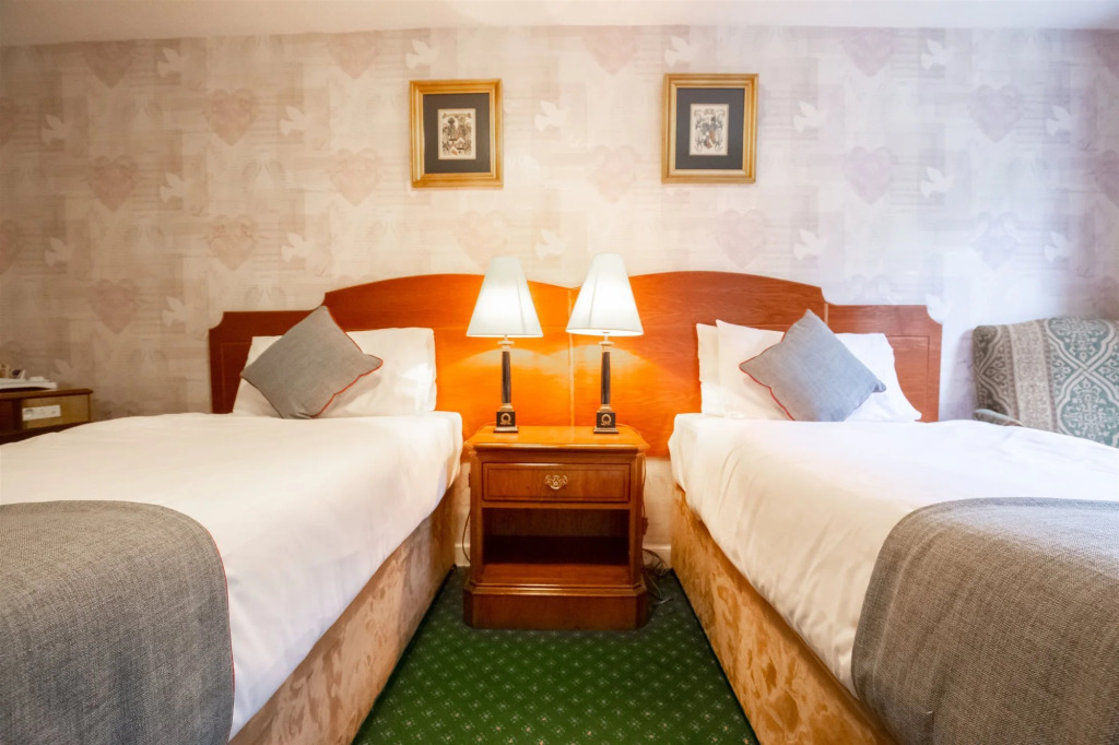 The Clachan Hotel, Lochearnhead