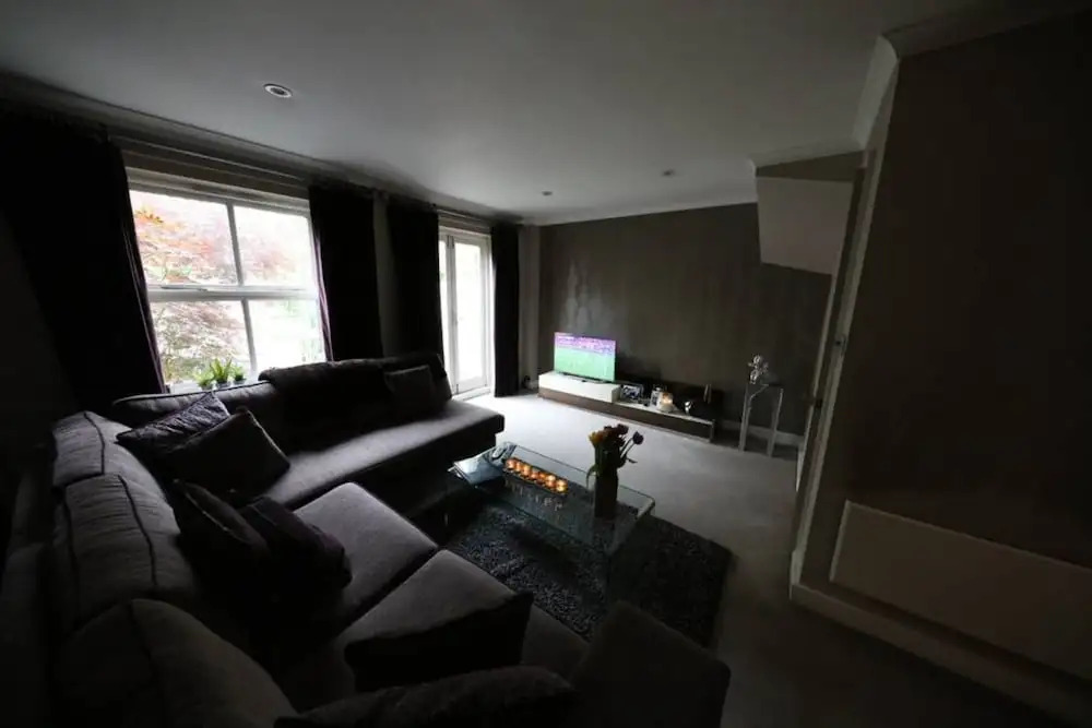 Luxurious 2 Bedroom House With Garden