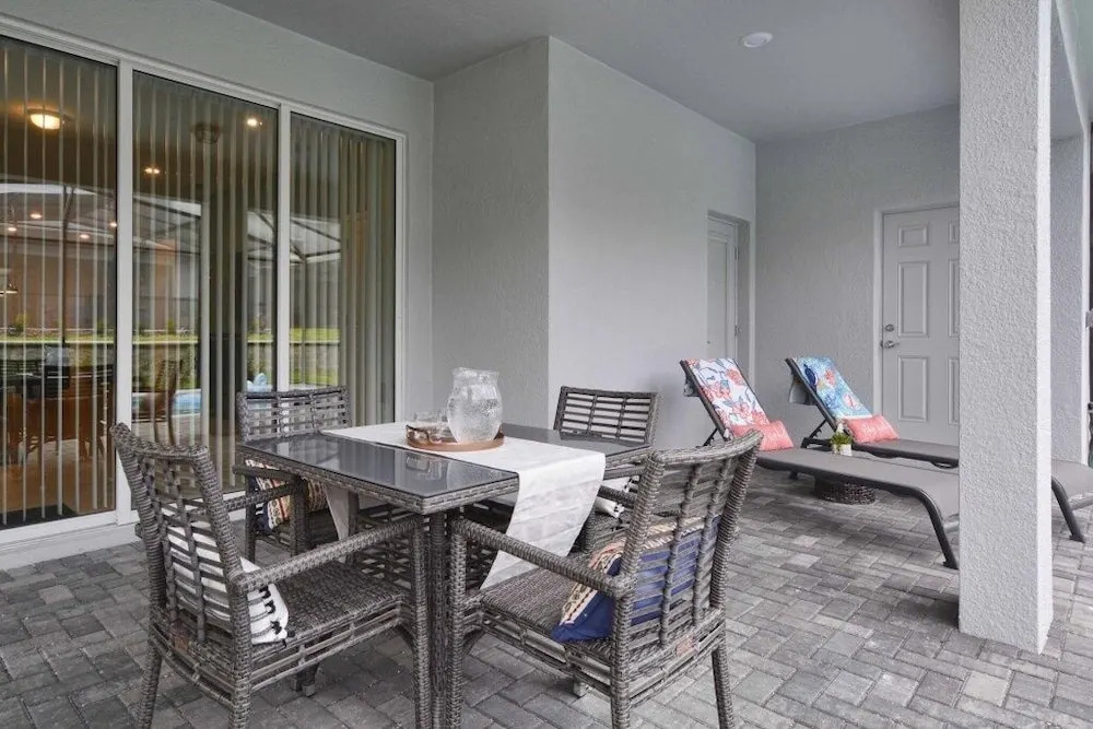 Windsor Island - 7 Bedrooms w/ Pool - 4403WI 7 Home by RedAwning