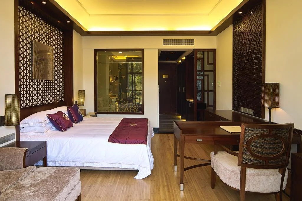 Huanxiu Resort & Spa