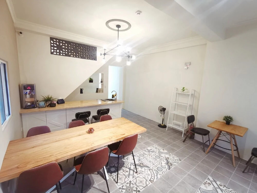 山有 Alley House
