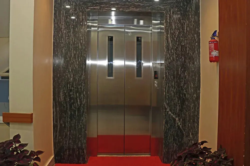 Hotel Janmabhumi